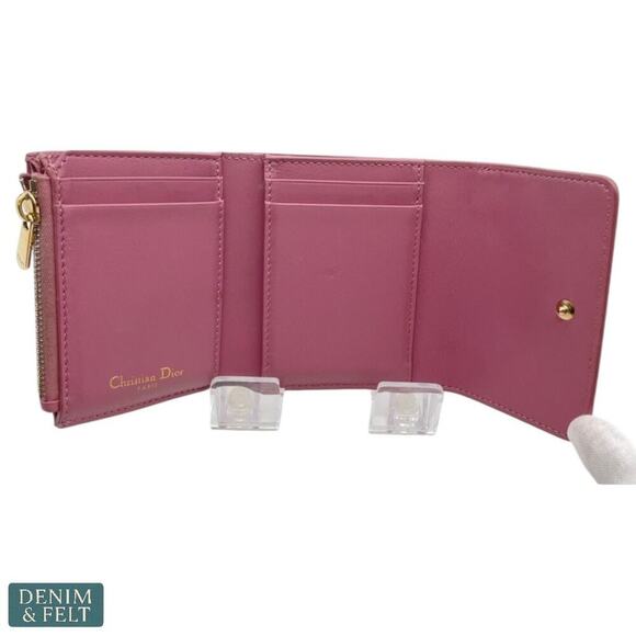 Christian Dior Montaigne 30 Lotus Pink Trifold Compact Wallet Gold Hardware - Picture 8 of 16